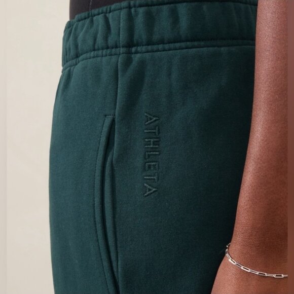 Athleta Forever Fleece Jogger, Cypress size Small Tall - Picture 4 of 10